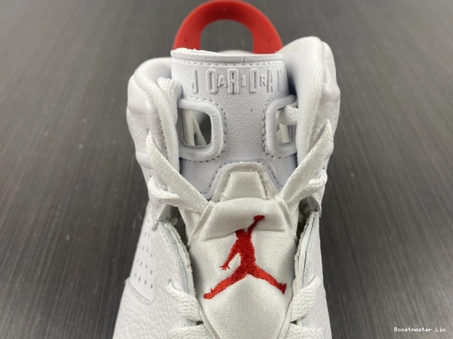 Bmlin Jordan CT8529-162 6 Retro Hare 0705